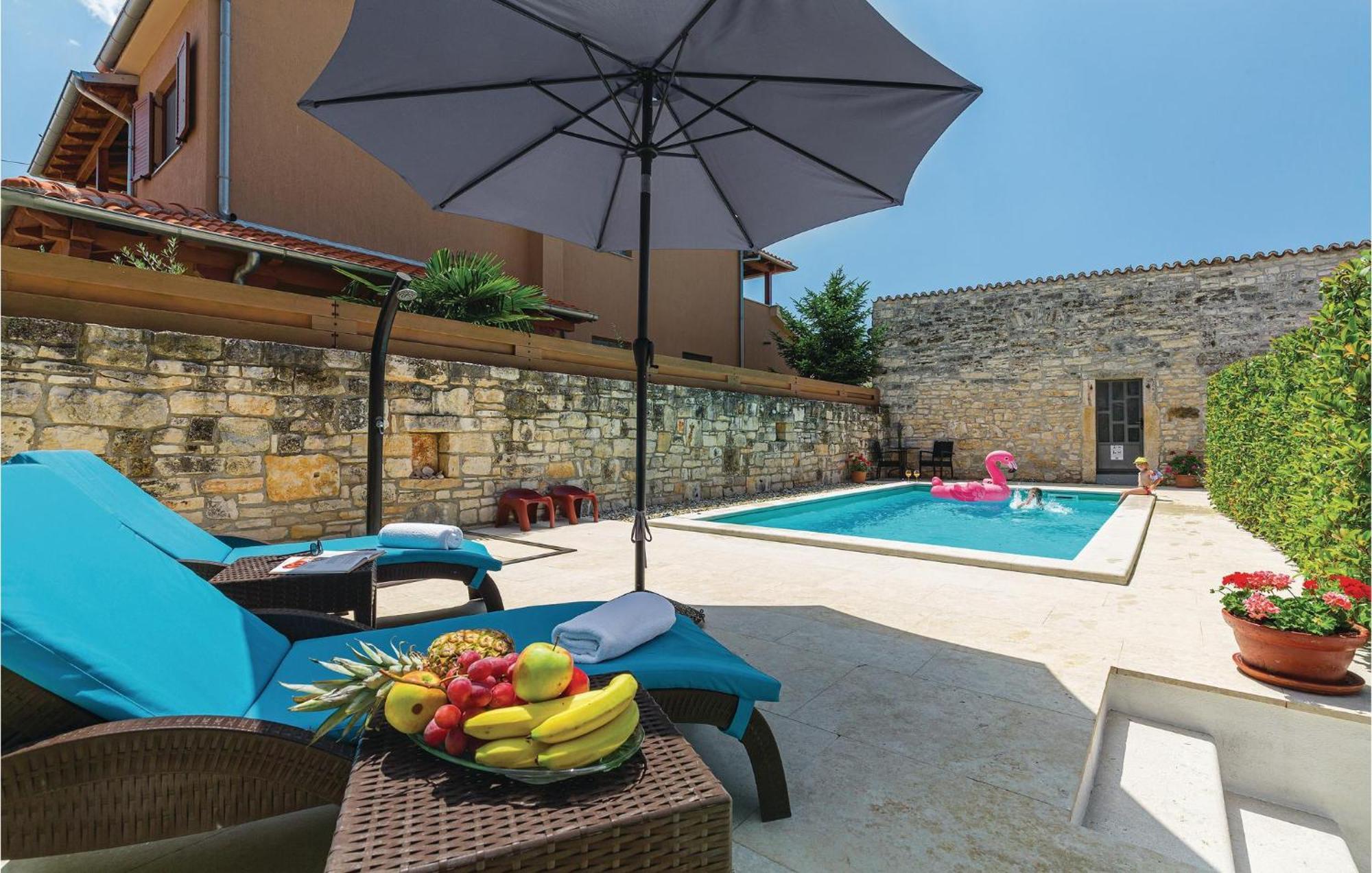 2 Bedroom Amazing In Rovinj